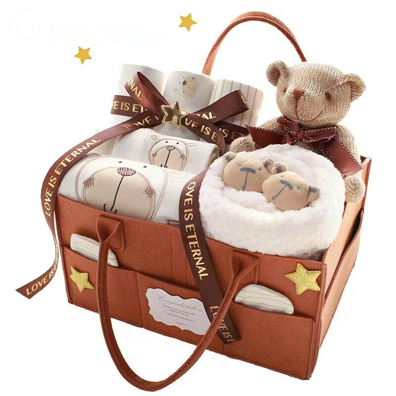 14-Piece Newborn Gift Basket - Size 0-3 months (1)