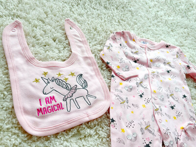 Newborn Baby 5-Piece Clothing Set Bodysuit, Beanie& Mittens - Unicorn Pink (3)