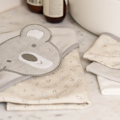 Little Linen Hooded Towel & Washer Set - Cheeky Koala (5)