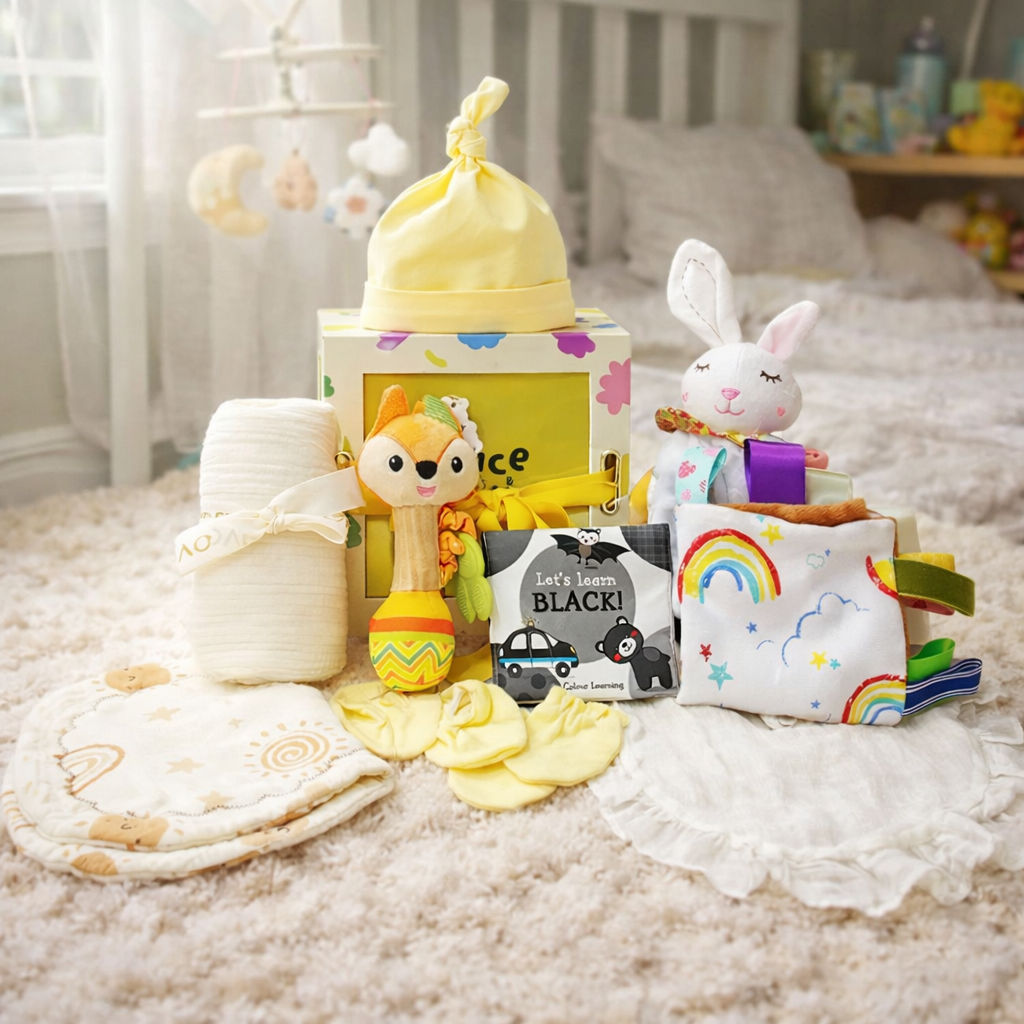 Yellow newborn baby gift box.png