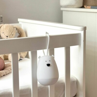 bear-hanger-night-lamp_1_-_web.jpeg